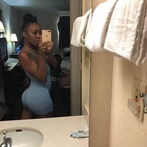 Meet your Posher, Lex